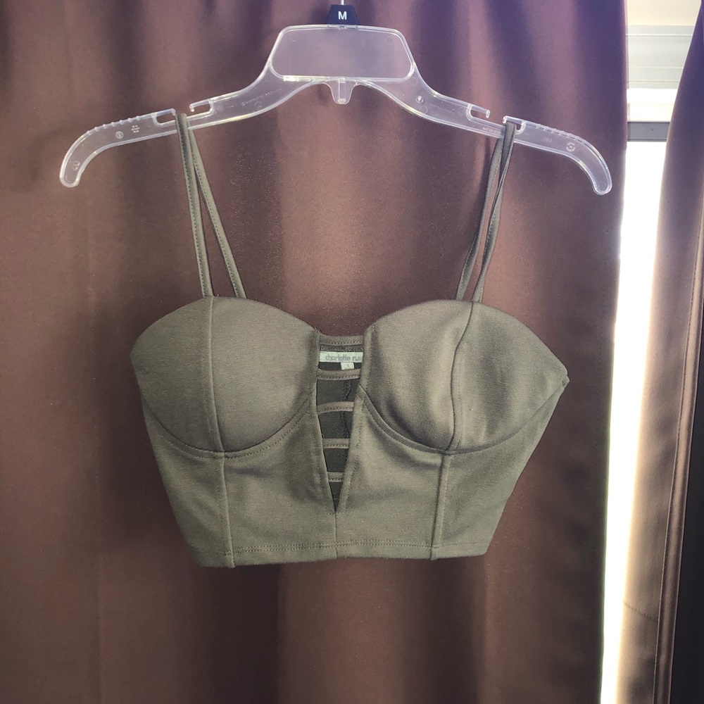 Top - Picture 2 of 2